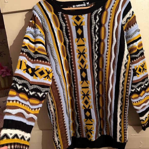 Vintage Coogie Knit - Picture 9 of 9